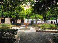 Sevilla, Patio in den Jardines del Alcázar 