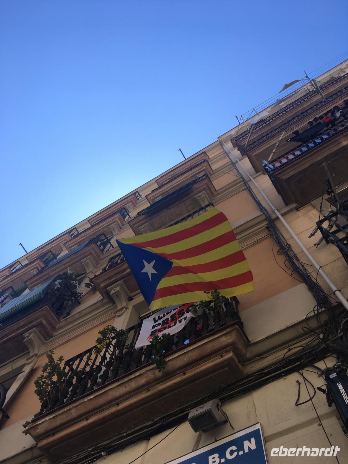 Katalanische Flagge als Zeichen der Unabha¨ngigkeit