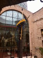 Innenhof im Dali-Museum