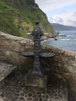 Brunnen am Anfang des Aufstiegs: 241 Stufen warten auf uns