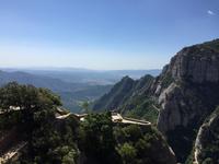 Blick ins Tal vom Kloster Montserrat 