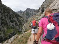 Wanderung auf der Ruta del Cares oder Cares Schlucht im Nationalpark Picos de Europa (51)
