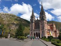 Covadonga in Picos de Europa National Park in Asturien (4)