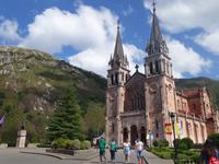 Covadonga in Picos de Europa National Park in Asturien (7)