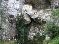 Covadonga in Picos de Europa National Park in Asturien (1)