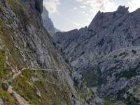 Wanderung auf der Ruta del Cares oder Cares Schlucht im Nationalpark Picos de Europa (19)