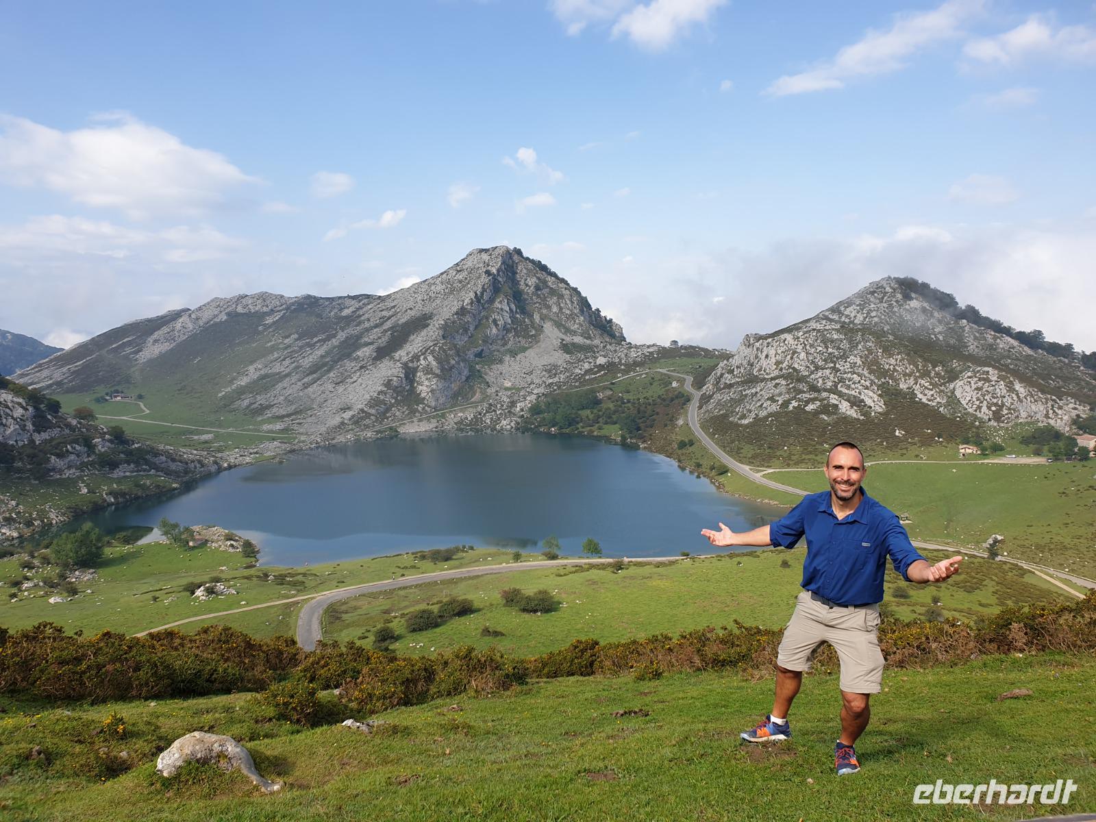 Wanderung bei den Covadonga-Seen im National Park Picos de Europa in Asturien  (7)