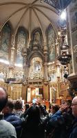 In der Kirche von Montserrat