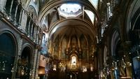 In der Kirche des Klosters Montserrat