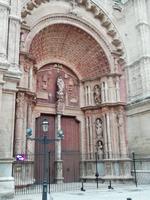 Eingangsportal der Kathedrale