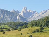 Tag  Wanderung bei den Covadonga-Seen - Ribadeo - Kathedralen-Strand (7)