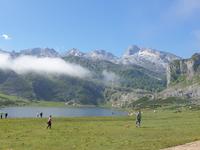 Tag  Wanderung bei den Covadonga-Seen - Ribadeo - Kathedralen-Strand (13)