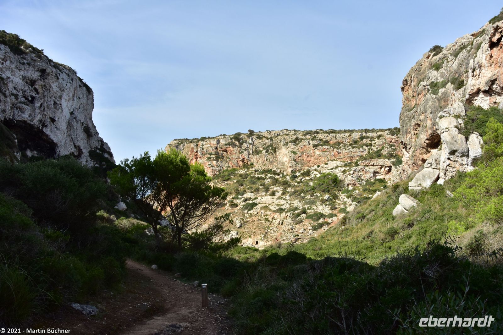 Wanderreise Menorca - Wanderung 2 - Platja de Cala Llucalari (Schlucht)