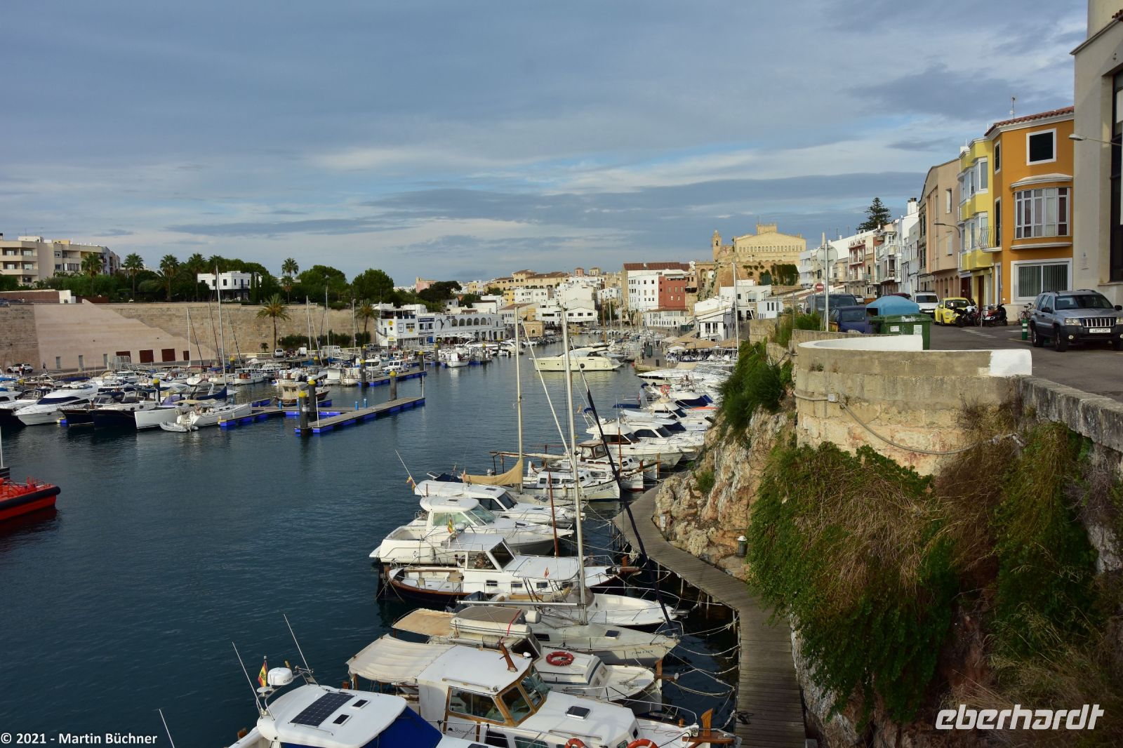 Wanderreise Menorca - Spaziergang in die alte menorquinische Hauptstadt Ciutadella - Der Hafen