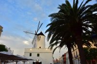 Wanderreise Menorca - Spaziergang in die alte menorquinische Hauptstadt Ciutadella - Die Altstadt - Moli des Comte Asador 