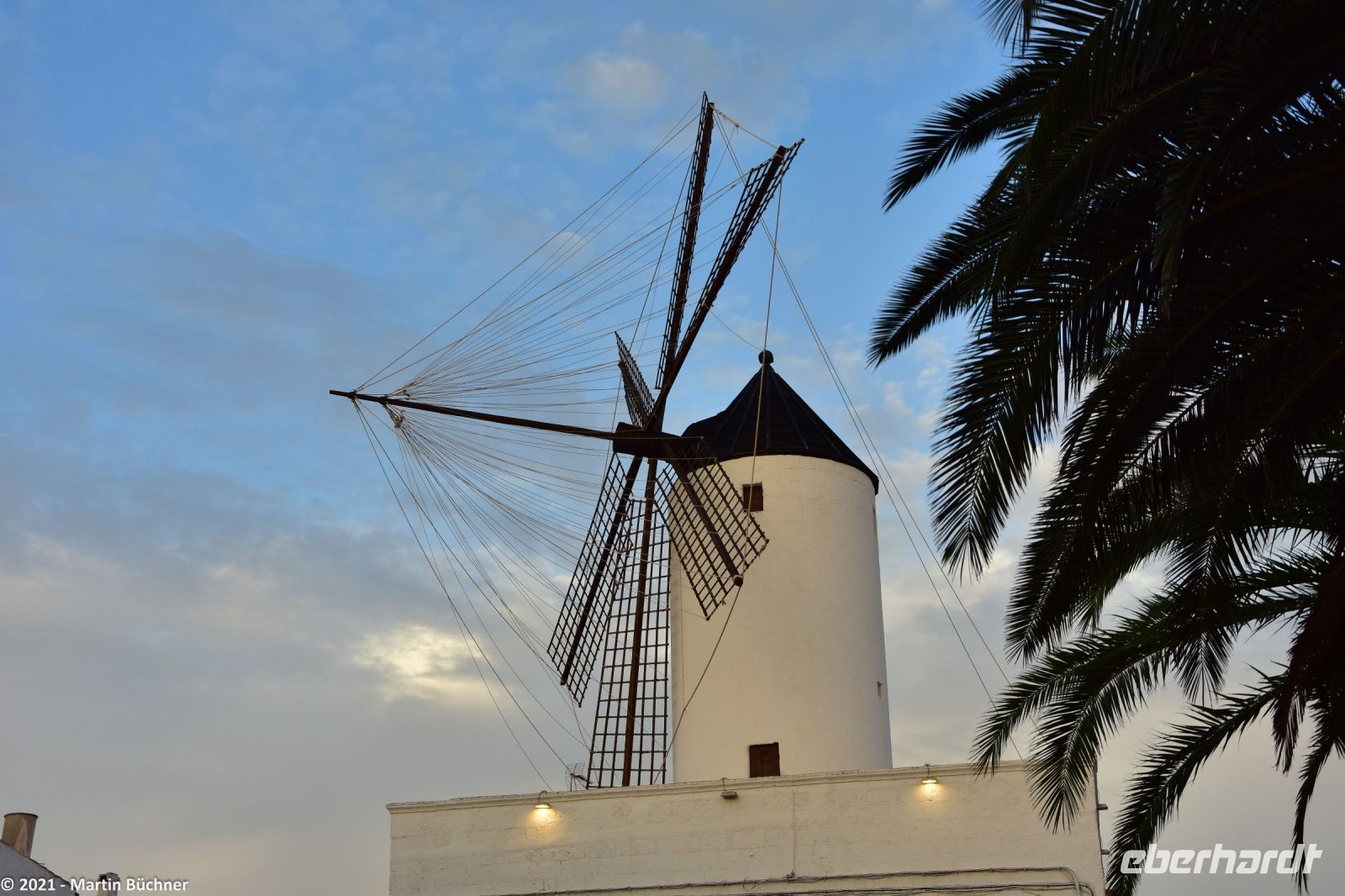 Wanderreise Menorca - Spaziergang in die alte menorquinische Hauptstadt Ciutadella - Die Altstadt - Moli des Comte Asador 