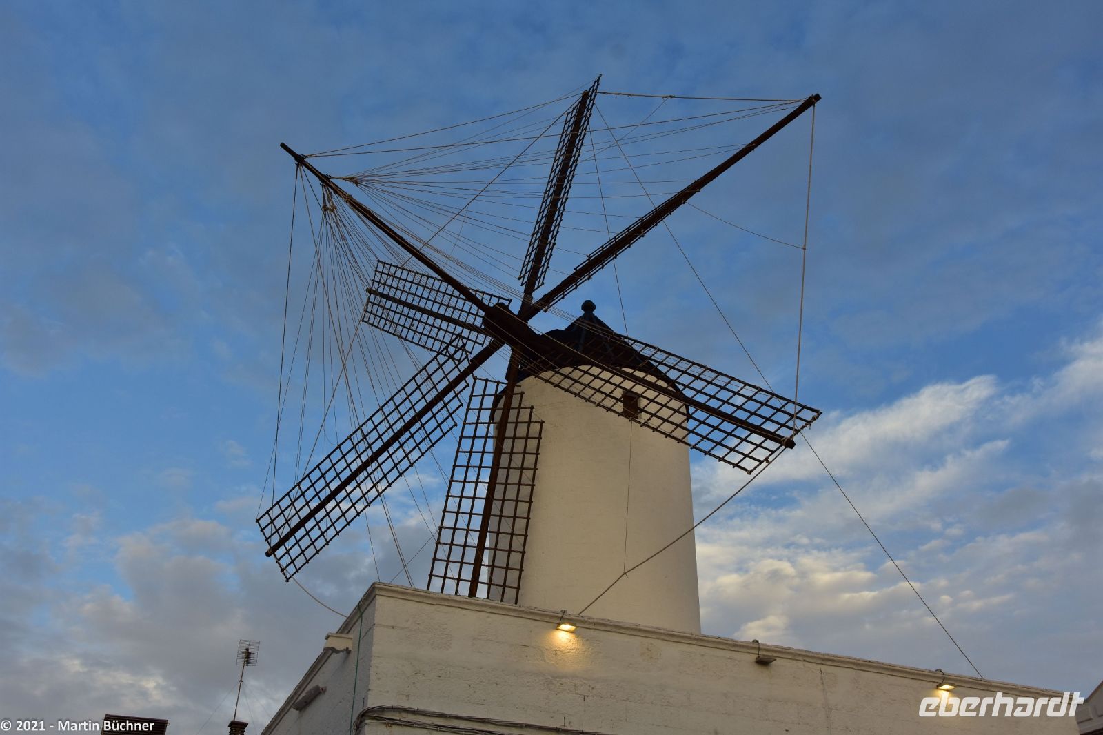 Wanderreise Menorca - Spaziergang in die alte menorquinische Hauptstadt Ciutadella - Die Altstadt - Moli des Comte Asador 