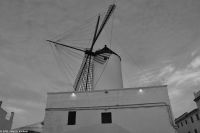 Wanderreise Menorca - Spaziergang in die alte menorquinische Hauptstadt Ciutadella - Die Altstadt - Moli des Comte Asador 