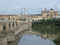 Cordobar Römische Brücke und Kathedrale