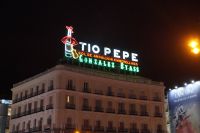 Onkel Jupp von González Byass - die Sonne Andalusiens in Flaschen abgefüllt - so wird in Madrid für Sherry geworben