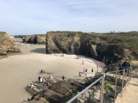 Ribadeo - Besuch des Kathedralenstrands bei Ebbe