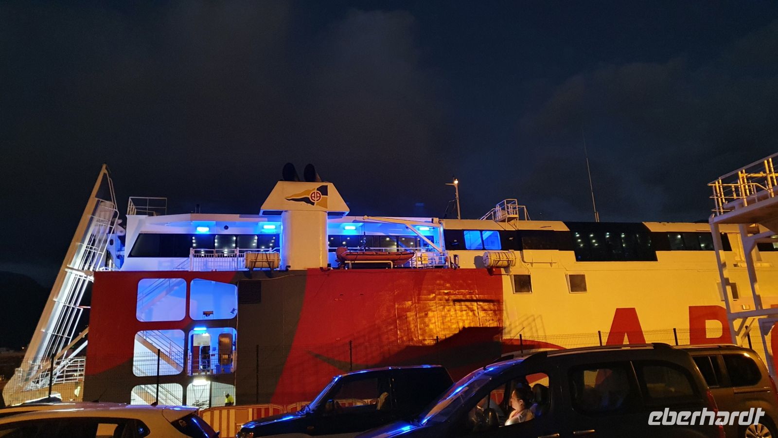 Fährhafen Los Cristianos, ARMAS Fähre