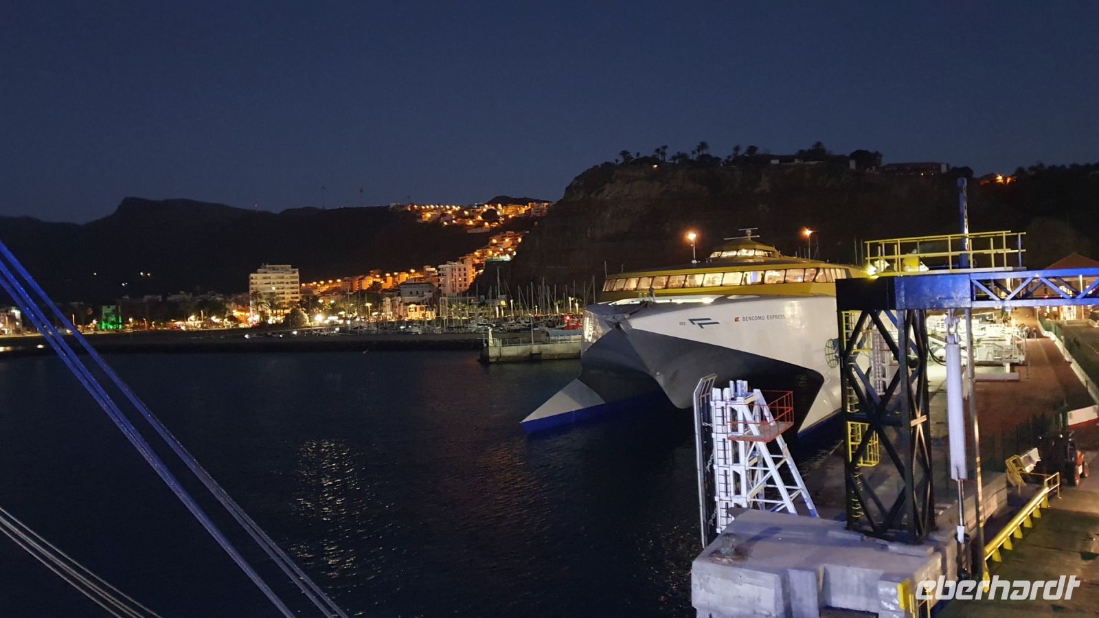 San Sebastian, Fährhafen
