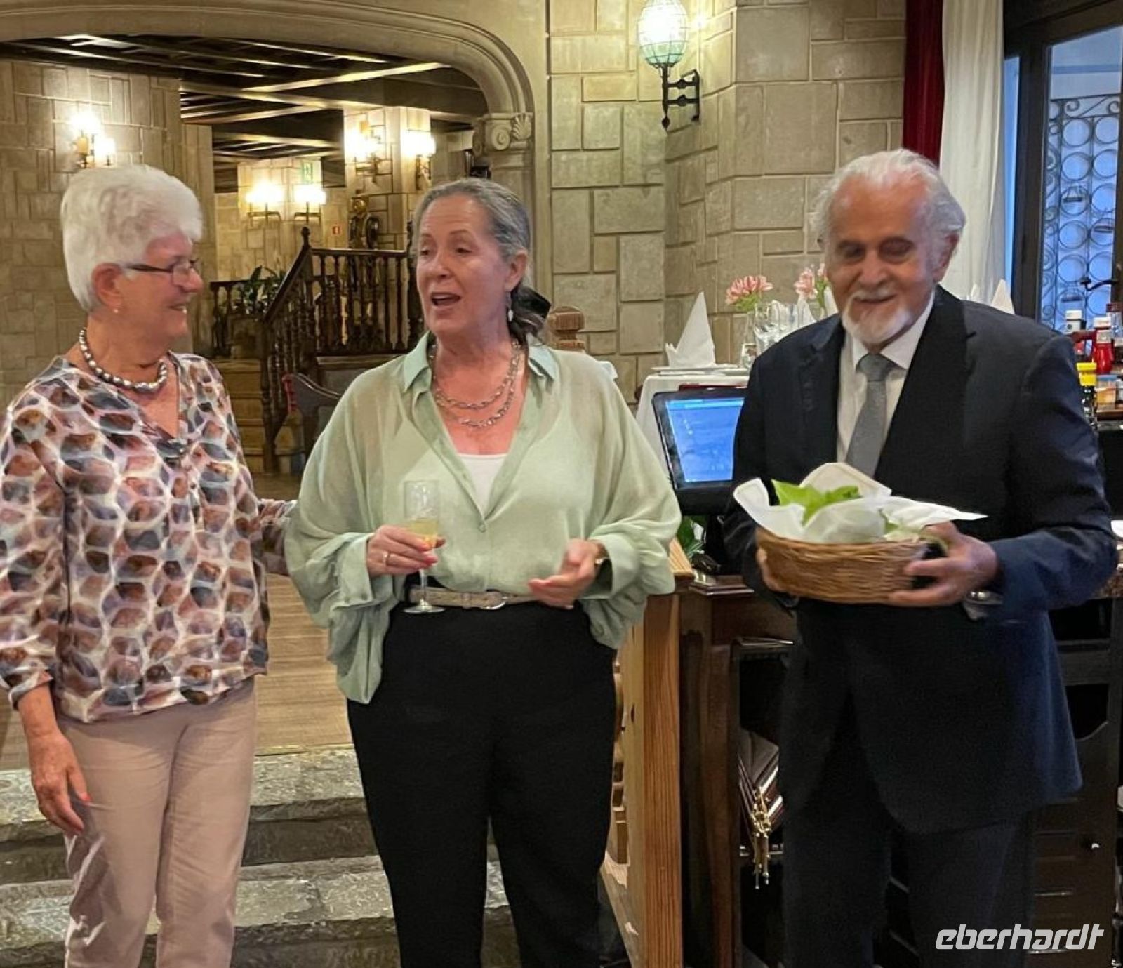 Offizielles DANKE von mir (links)an die Hoteliers