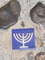 Die Menorah ist eines der Symbole, welches uns anzeigt, dass wir uns in einer ehemaligen Judería befinden