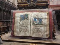 Gesangbuch mit biblischen Szenen 