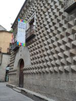 Die Casa de los Picos in Segovia wirkt abweisend