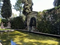 Pubol: Schlösschen von Gala Dali -  Garten