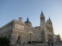 Madrid - Almuden in der Dämmerung