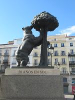 Madrids Wahrzeichen - Der Bär und der Erdbeerbaum