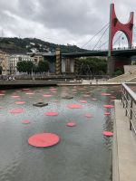 Kunst außerhalb des Guggenheim Museums