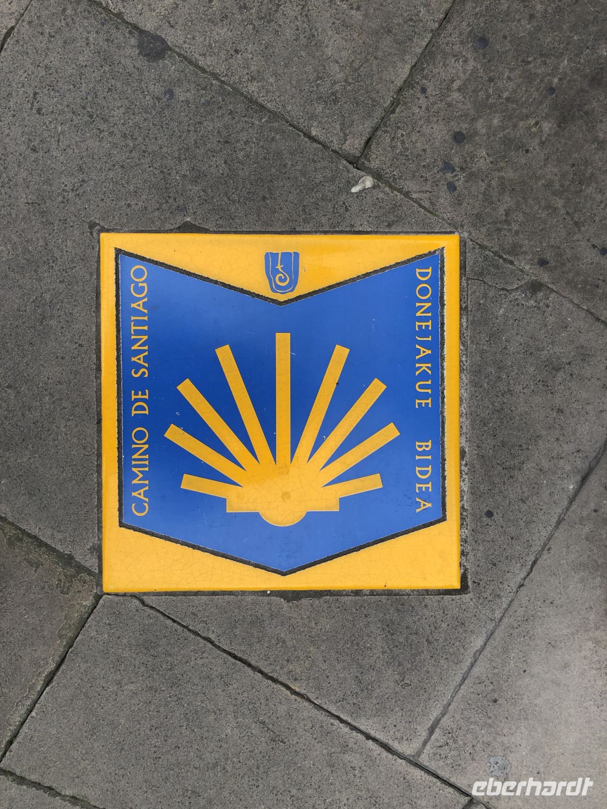 immer wieder Wegweiser des Jakobsweges