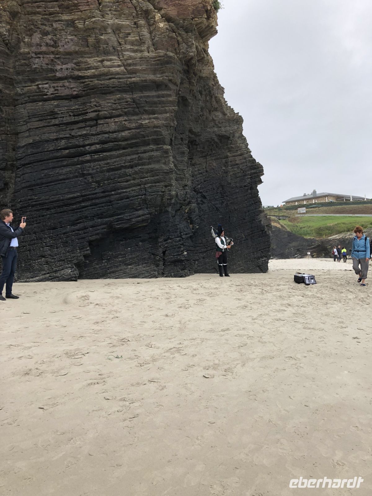 Gaitaspieler am Kathedralenstrand