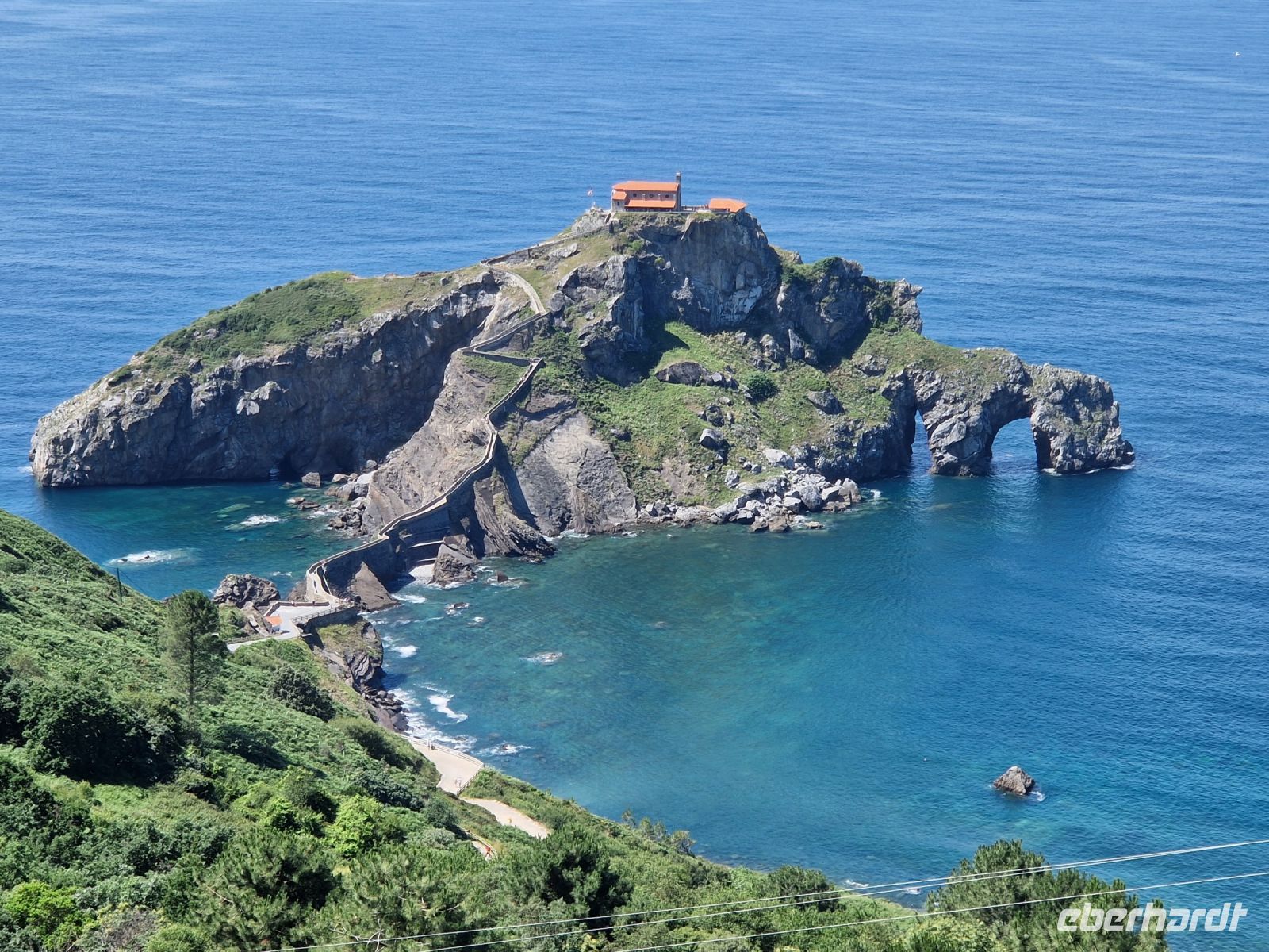 Felseninsel San Juan de Gaztelugatxe (2)