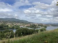 Blick auf Tui (Spanien) von Valença (Portugal) aus