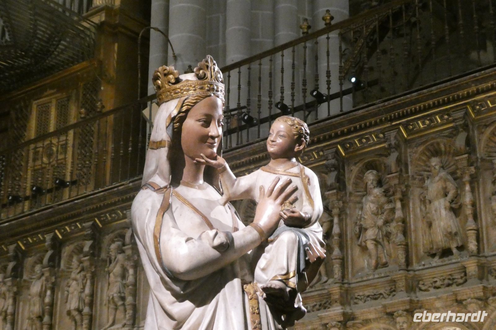 eine weiße Madonna