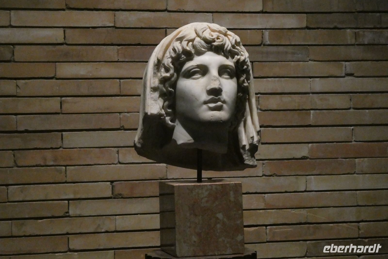 römischer idealisierter Kopf