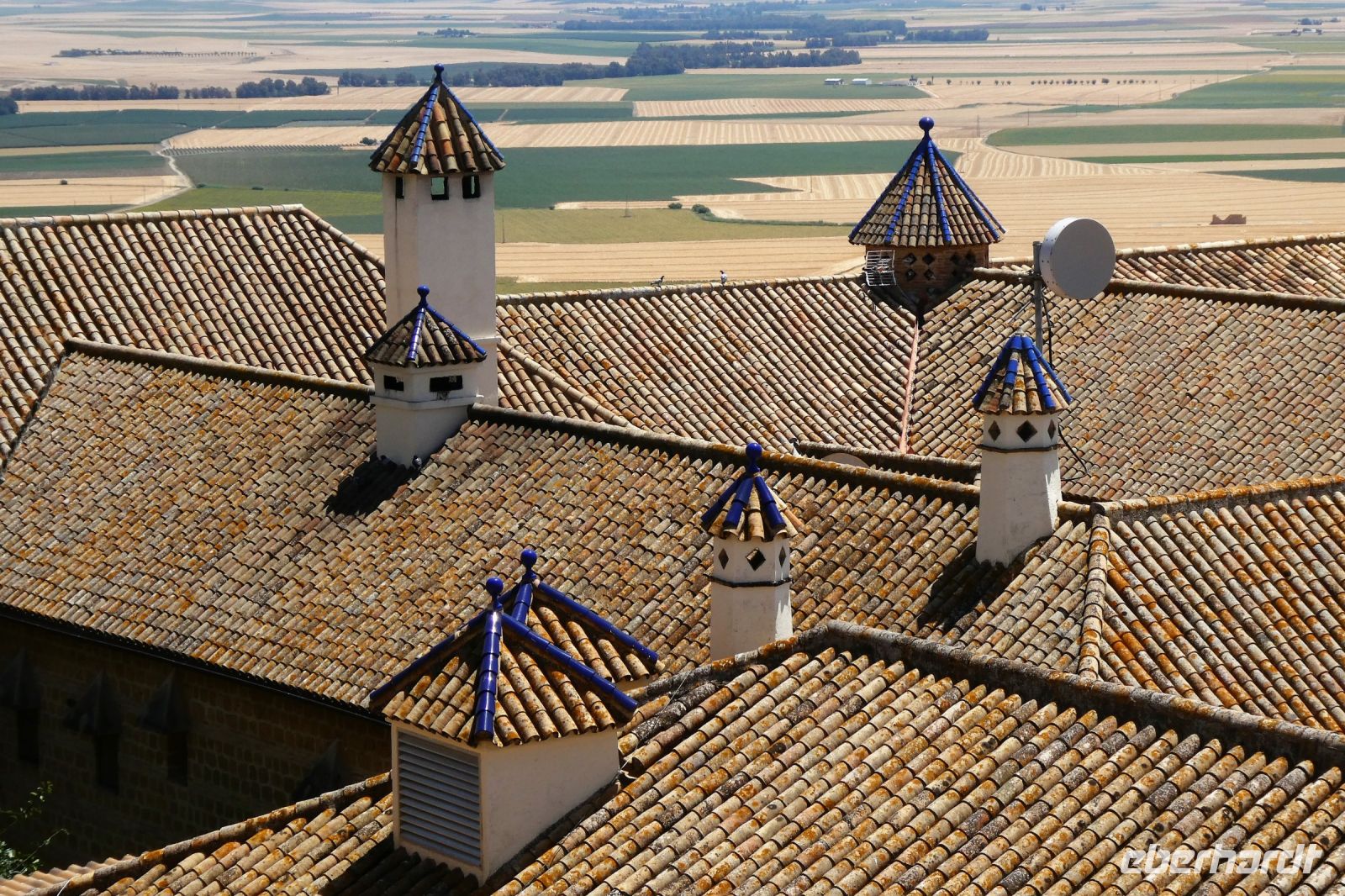 Die Dächer des Paradors von Carmona