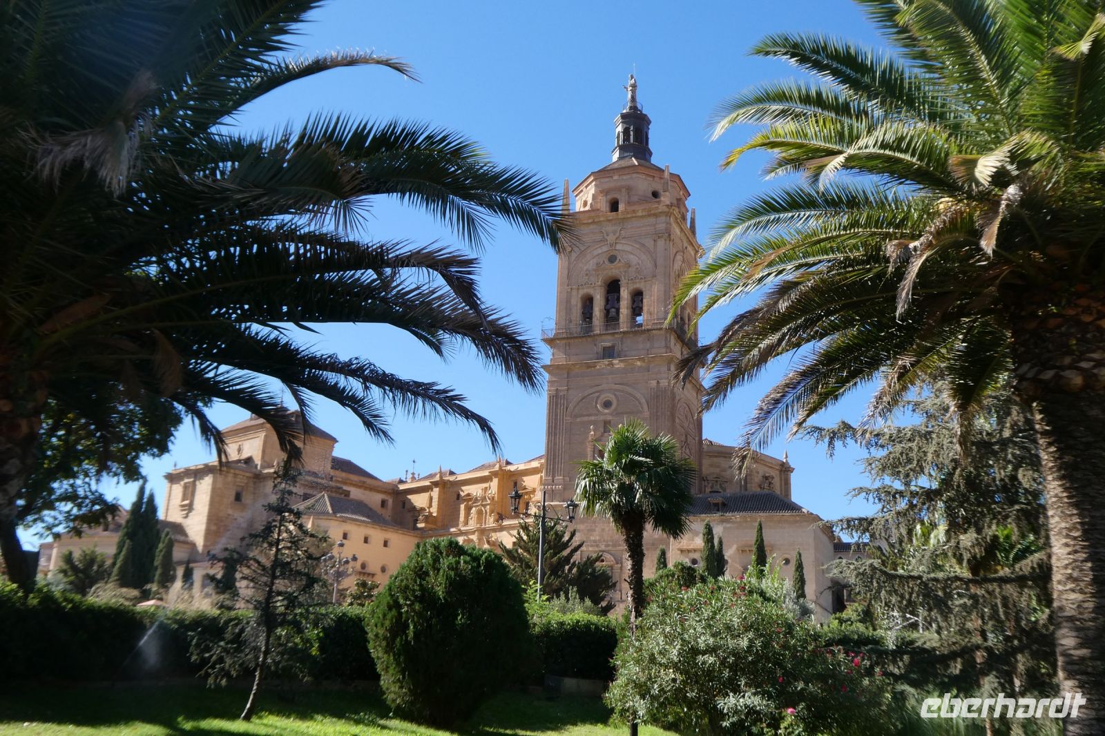 ein letzter Blick auf die Kathedrale von Guadix