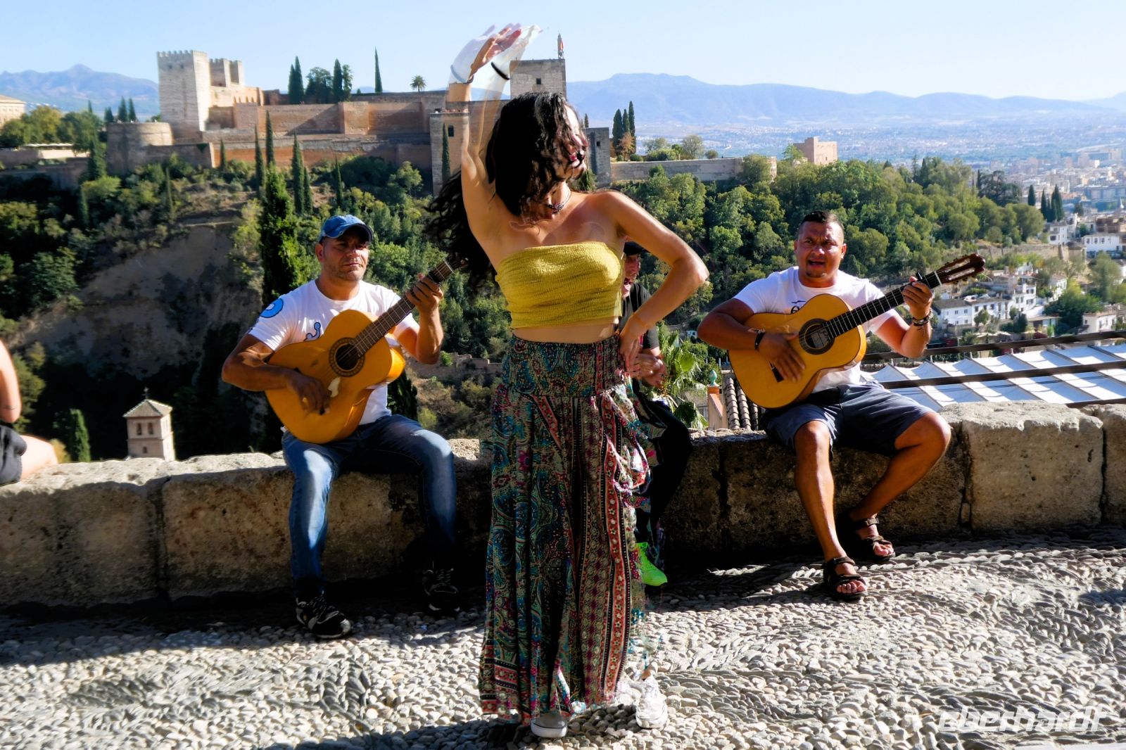 Flamenco improvisiert vor der Alhambra