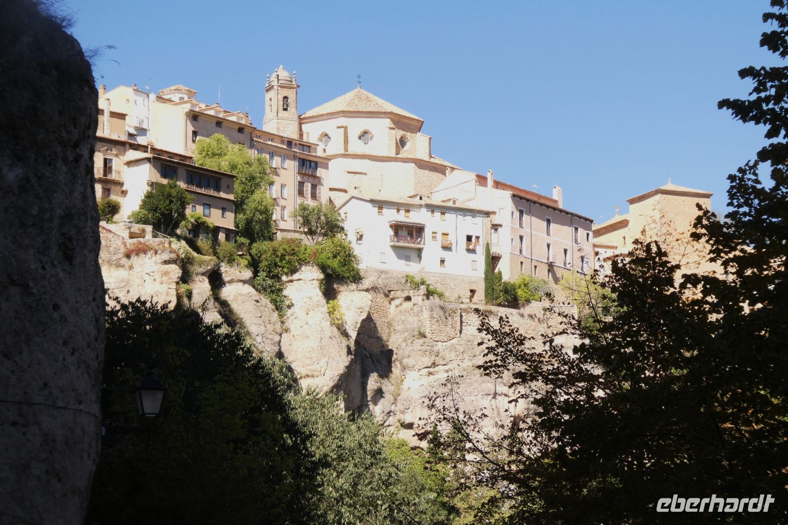 Blick von der Rückseite auf die Altstadt von Cuenca