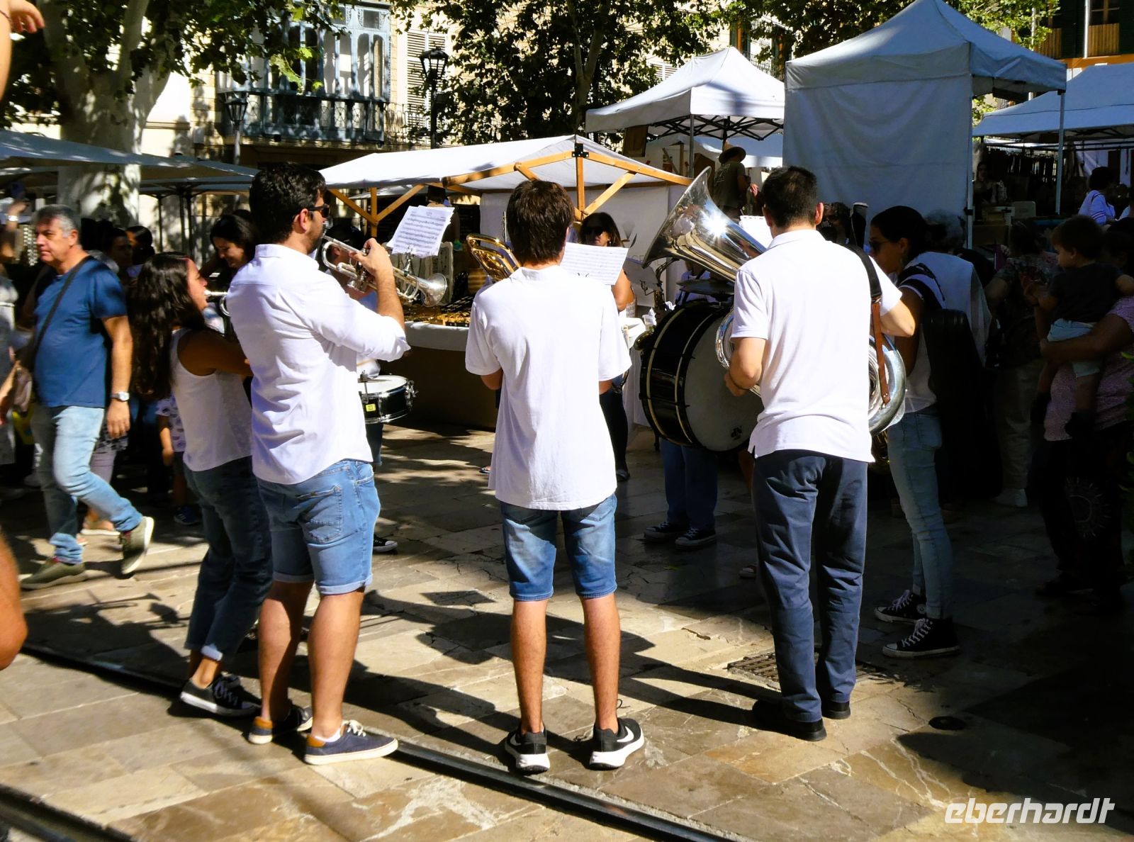 Fest auf der Plaza Mayor in Sóller