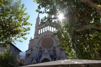 Gegenlicht in Neogotik