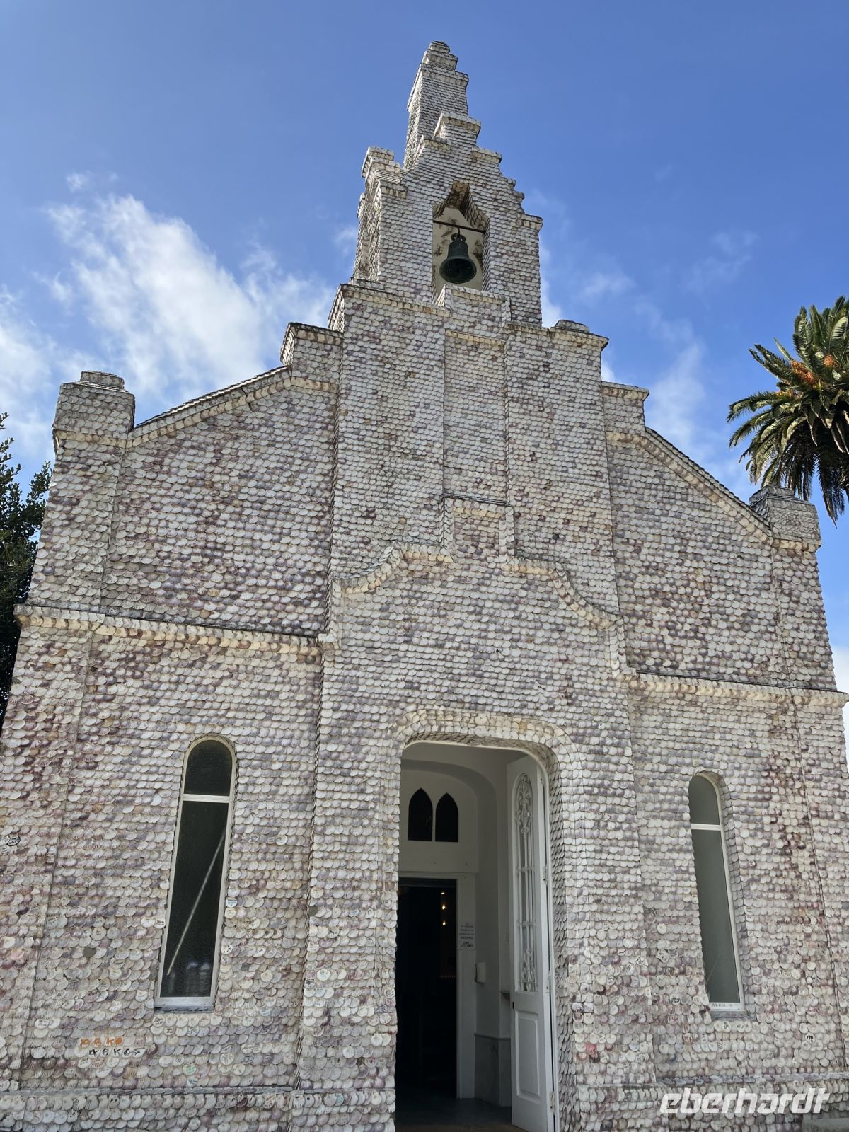 Muschelkirche auf der Insel La Tora