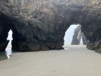 am frühen Morgen am Kathedralenstrand