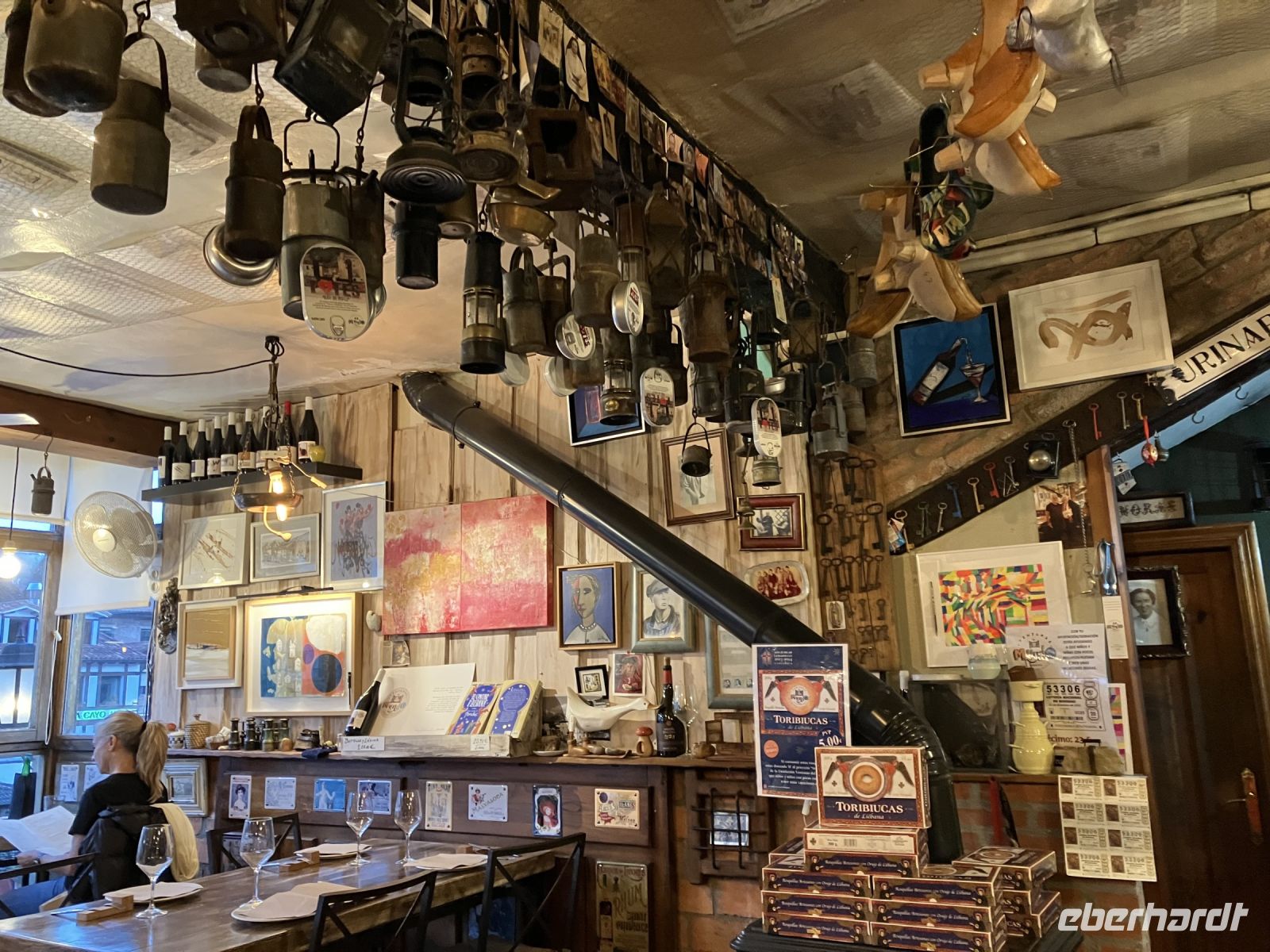 originelles Restaurant El Cenador del Capitan in Potes